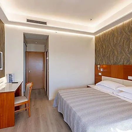 Hotel Poker 3*